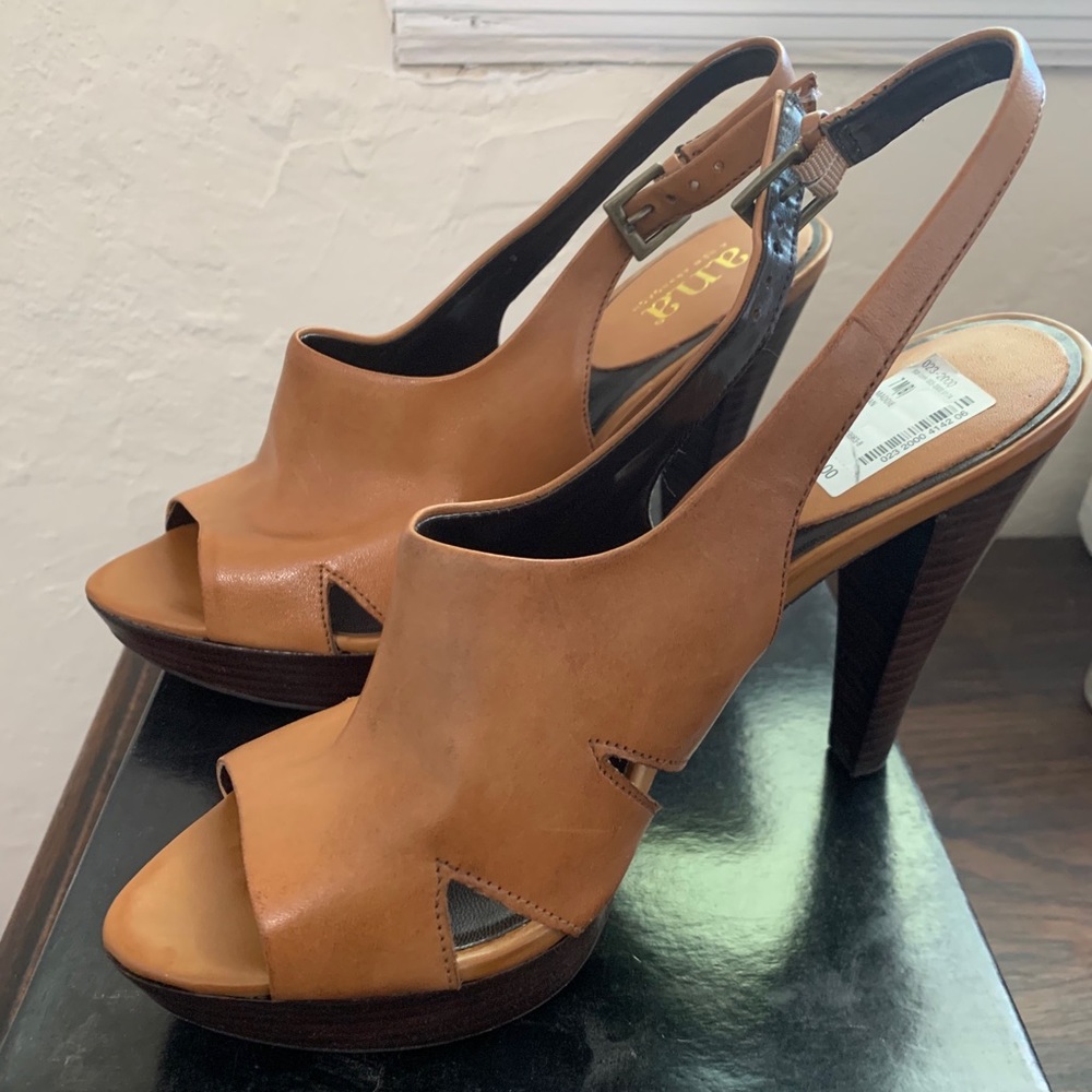 Ana Sandals